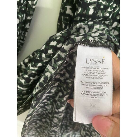 Lysse  Wren Halfway Button Up Shirt Sz XS oversized - Picture 5 of 7